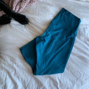 lululemon 🍋 aligns